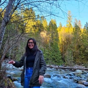 Meet your Posher, Anna